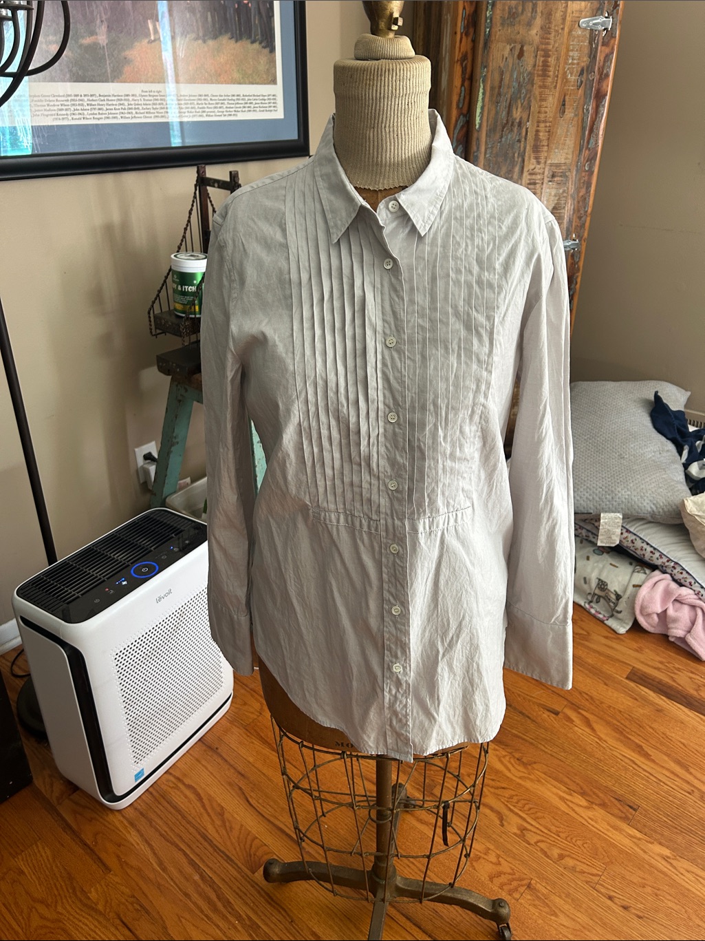 J. Crew Gray Pintuck Long-Sleeve Button Down Dress Shirt | Size 8